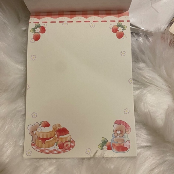 Cute Memo Pad from Japan. Cute Bear and Strawberry Design. - Picture 3 of 5